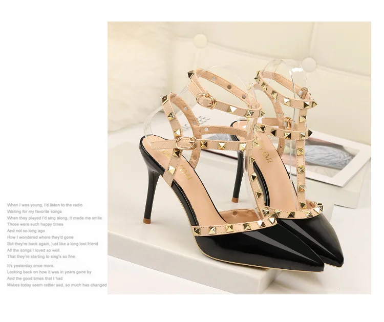 Rivet High Heels Luxury Designer Women Shoes Ladies Pumps Sexy Spring Summer 2019 Fashion Sandals Office Dress White Black Shoes