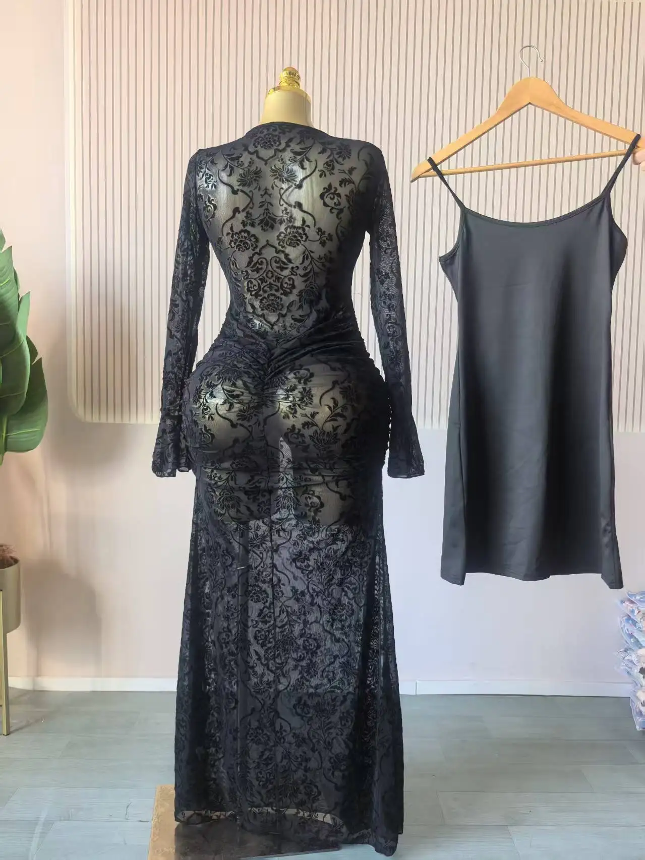 CM.YAYA 2025 Fall Women Long Sleeve Stacked Mesh See Though with Lining Bodycon Long Dress Evening Birthday Sexy Party Dresses CM.YAYA 2025 Fall Women Long Sleeve Stacked Mesh See Though with Lining Bodycon Long Dress Evening Birthday Sexy Party Dresses