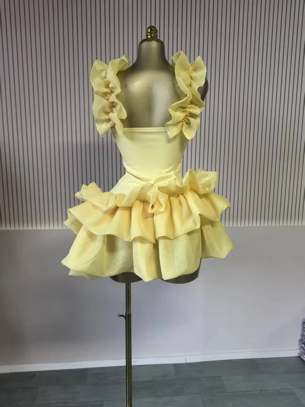 CM.YAYA Women Sleeveless Tierred Ruffles Hem Tank U-neck  A-line Mini Dress Sexy Street Birthday Party Evening Trendy Dresses