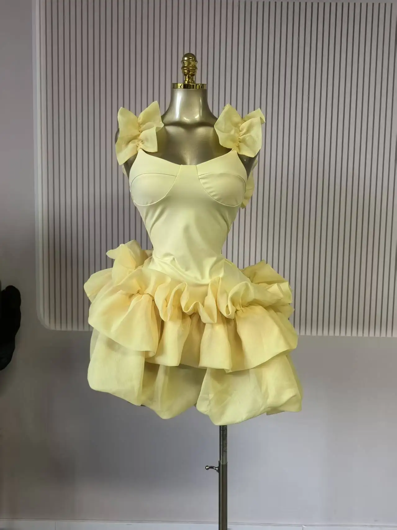 CM.YAYA Women Sleeveless Tierred Ruffles Hem Tank U-neck  A-line Mini Dress Sexy Street Birthday Party Evening Trendy Dresses