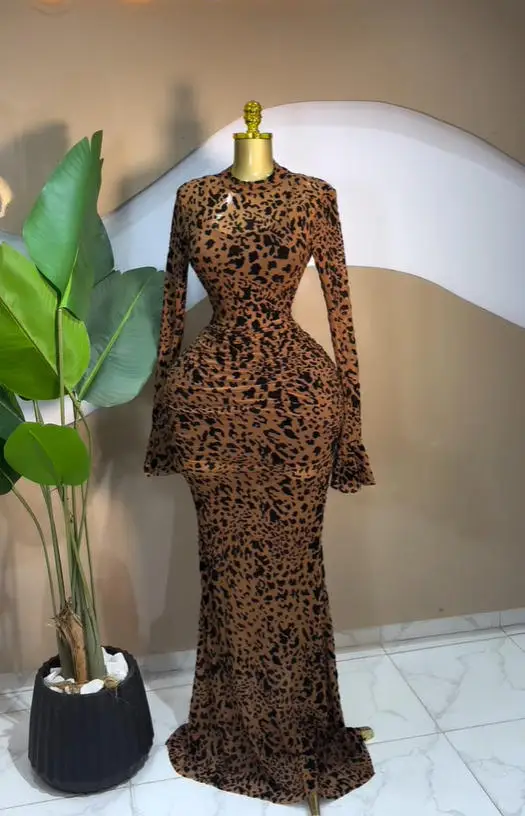 CM.YAYA 2025 Women Long Sleeve Ruched Mesh See Though with Lining Bodycon Long Dress Fall Evening Birthday Sexy Party Dresses CM.YAYA 2025 Women Long Sleeve Ruched Mesh See Though with Lining Bodycon Long Dress Fall Evening Birthday Sexy Party Dresses