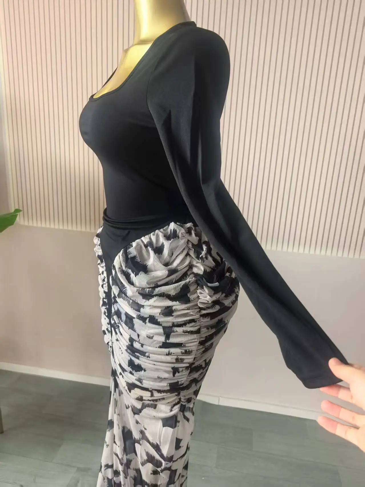 CM.YAYA Women Print Patchwork Stacked Ruched Long Sleeve Bodycon Midi Maxi Long Dress 2025 Birthday Vacation Sexy Party Dresses