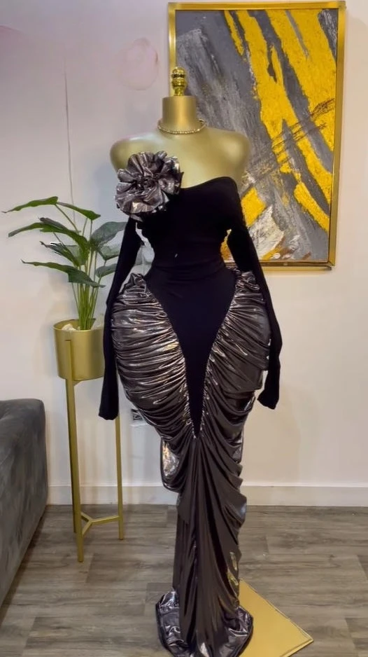 CM.YAYA Women Off Shoulder Long Sleeve Floral Gilding Patchwork Stacked Ruched Maxi Long Dress 2025 Birthday Sexy Party Dresses CM.YAYA Women Off Shoulder Long Sleeve Floral Gilding Patchwork Stacked Ruched Maxi Long Dress 2025 Birthday Sexy Party Dresses