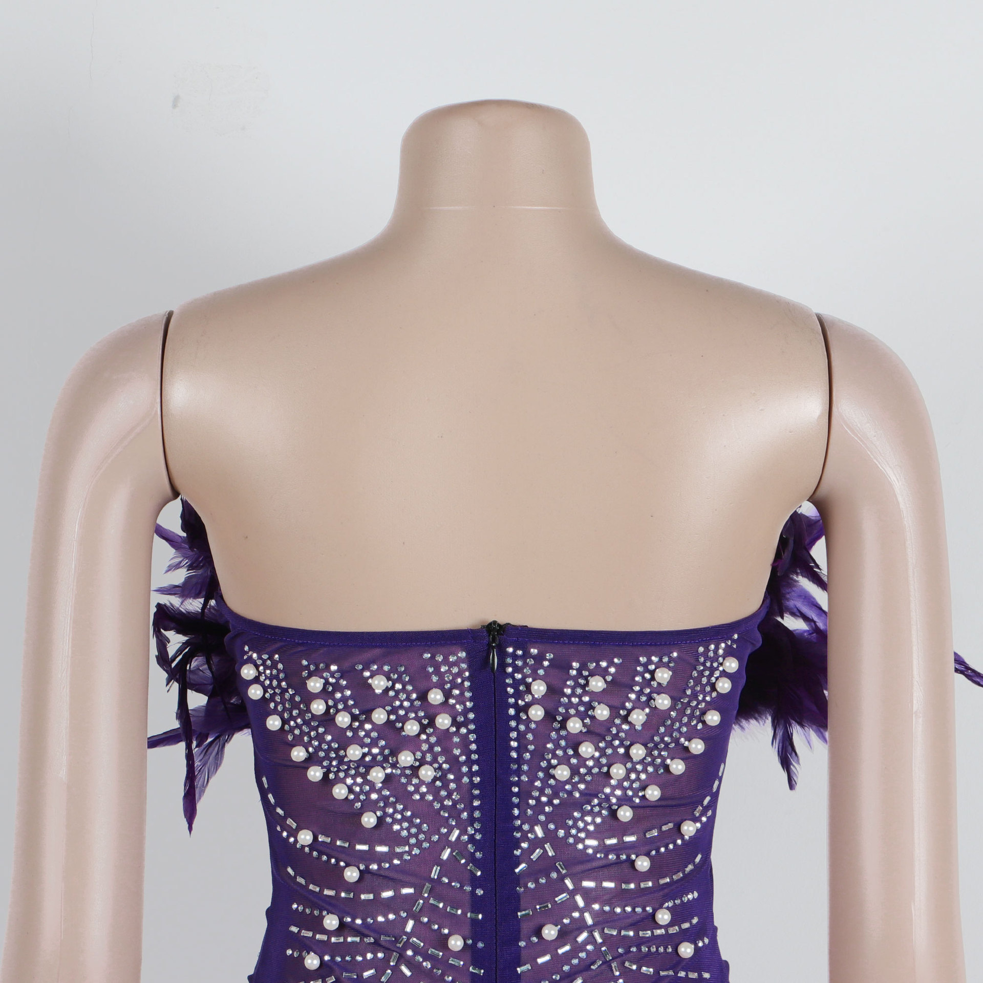 CM.YAYA Women Diamonds Hot Rhinestones Feather Mesh Strapless Plunging V-neck Bodycon Midi Dress 2023 Sexy Party Evening Dresses