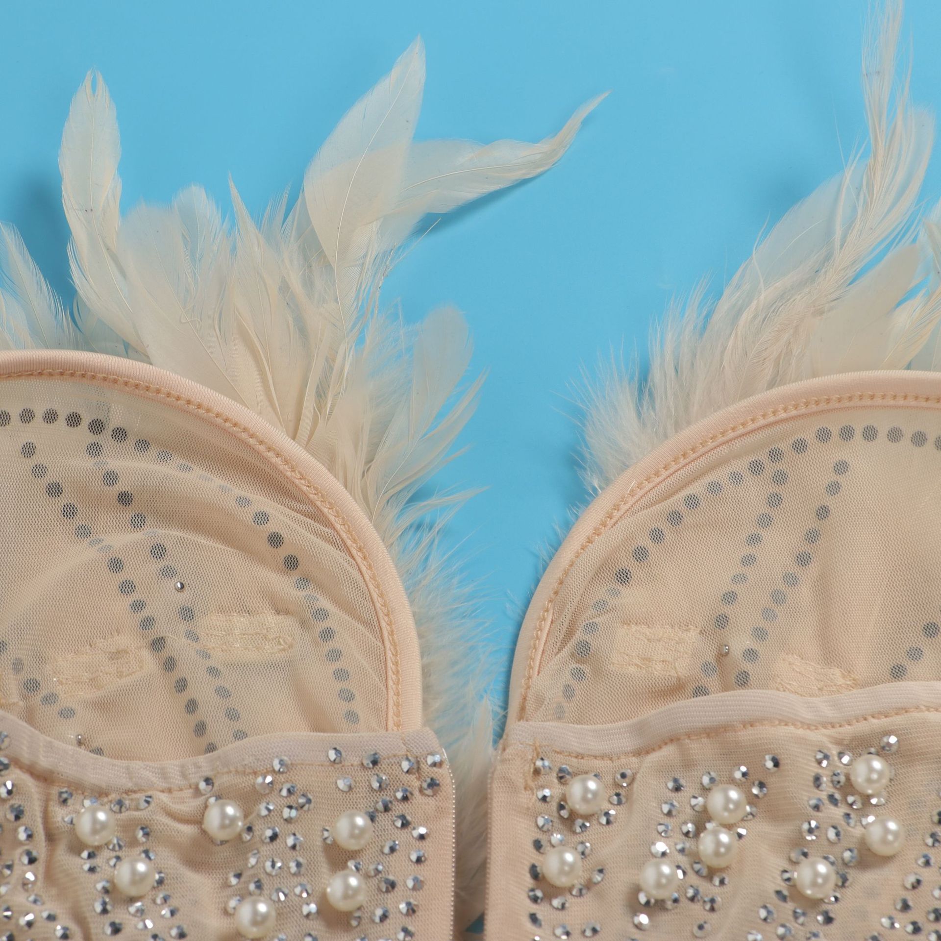 CM.YAYA Women Diamonds Hot Rhinestones Feather Mesh Strapless Plunging V-neck Bodycon Midi Dress 2023 Sexy Party Evening Dresses