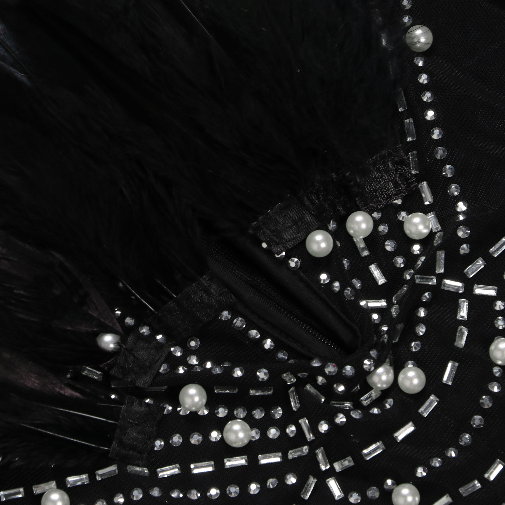 CM.YAYA Women Diamonds Hot Rhinestones Feather Mesh Strapless Plunging V-neck Bodycon Midi Dress 2023 Sexy Party Evening Dresses