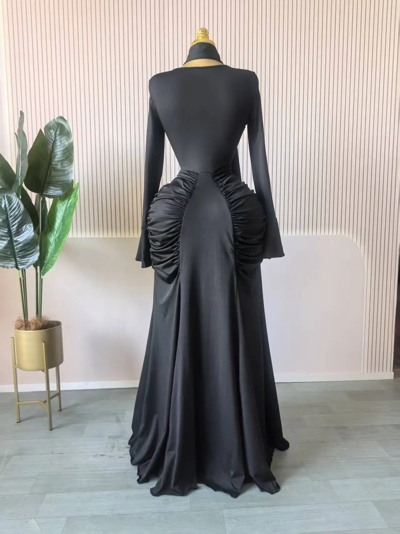 CM.YAYA Women Skew Neck Flare Long Sleeve Ruched Stacked Maxi Long Dress Fall Birthday Evening Sexy Party Dresses with Scarf