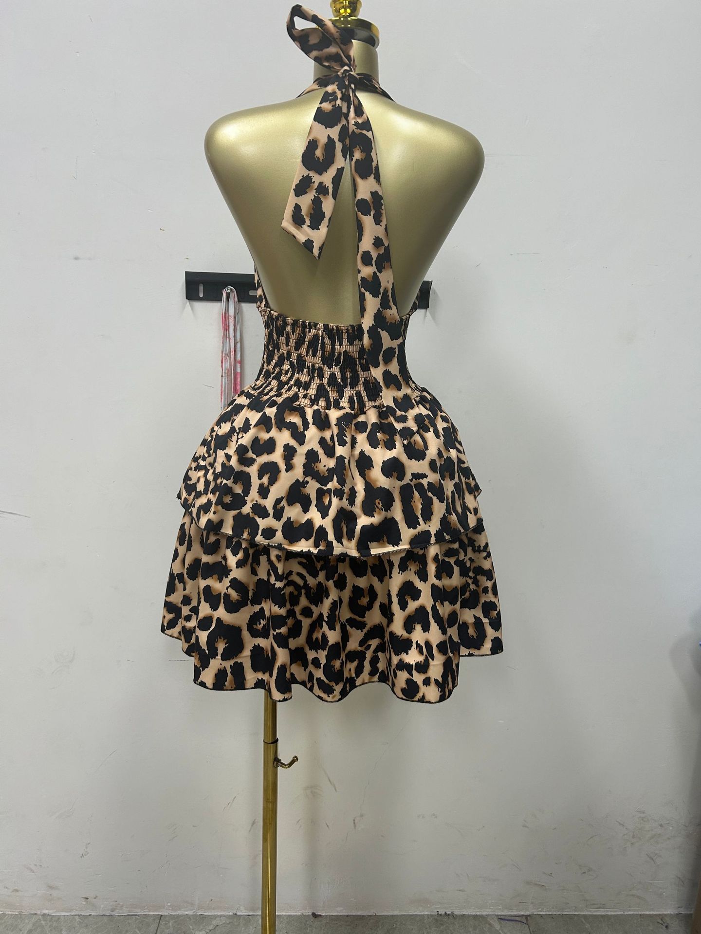 CM.YAYA Women Leopard Print Halter Neck Backless Cascading Ruffles Big Swing Ball Gown Mini Dress 2025 Sexy Club Party Dresses CM.YAYA Women Leopard Print Halter Neck Backless Cascading Ruffles Big Swing Ball Gown Mini Dress 2025 Sexy Club Party Dresses