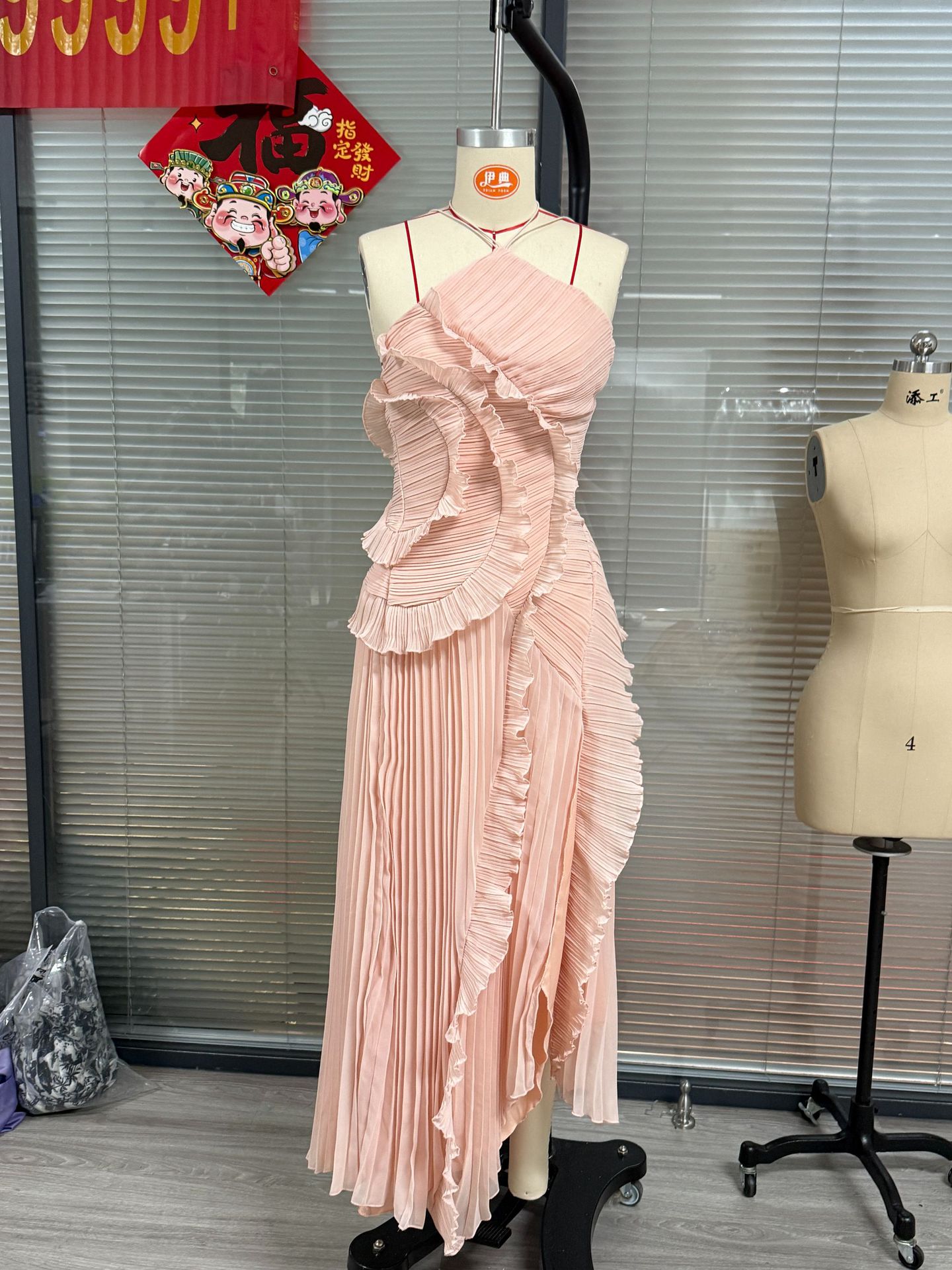 CM.YAYA Women Floral Print Pile Neck Flare Long Sleeve Long Dress 2026 Elegant Birthday Party Midi Maxi Dresses Trendy Vestidos CM.YAYA Women Floral Print Pile Neck Flare Long Sleeve Long Dress 2026 Elegant Birthday Party Midi Maxi Dresses Trendy Vestidos