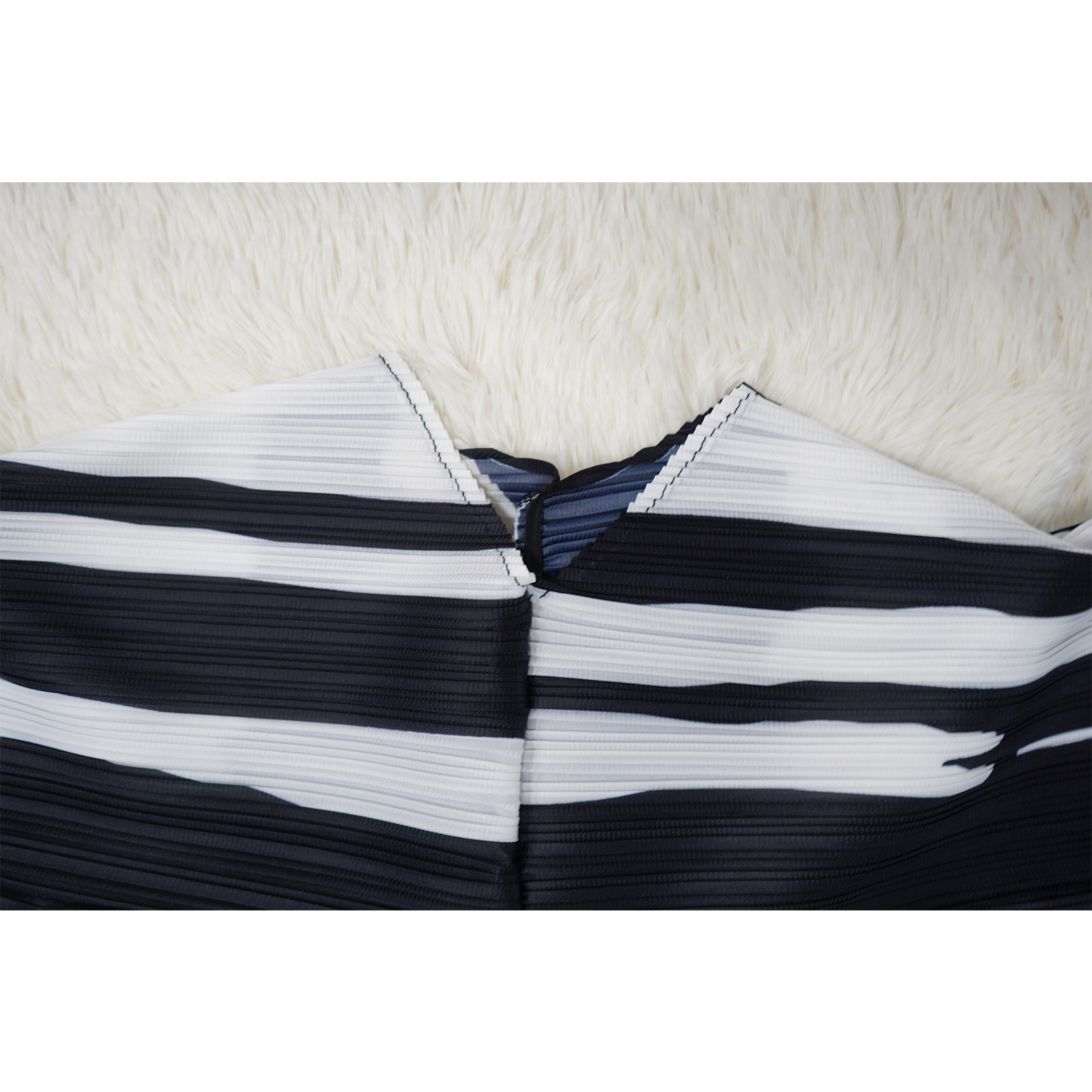 CM.YAYA Elegant Women Pleated Patchwork Double Wear Batwing Long Sleeve V-neck Bodycon Midi Maxi Long Dresses Vestidos