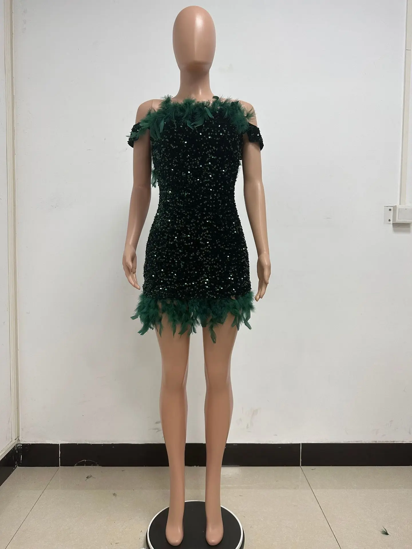 CM.YAYA Women Feather Splicing Off Shoulder Sequined Bodycon Midi Dress 2023 Vestidos Sexy Party Evening Vestidos Dresses