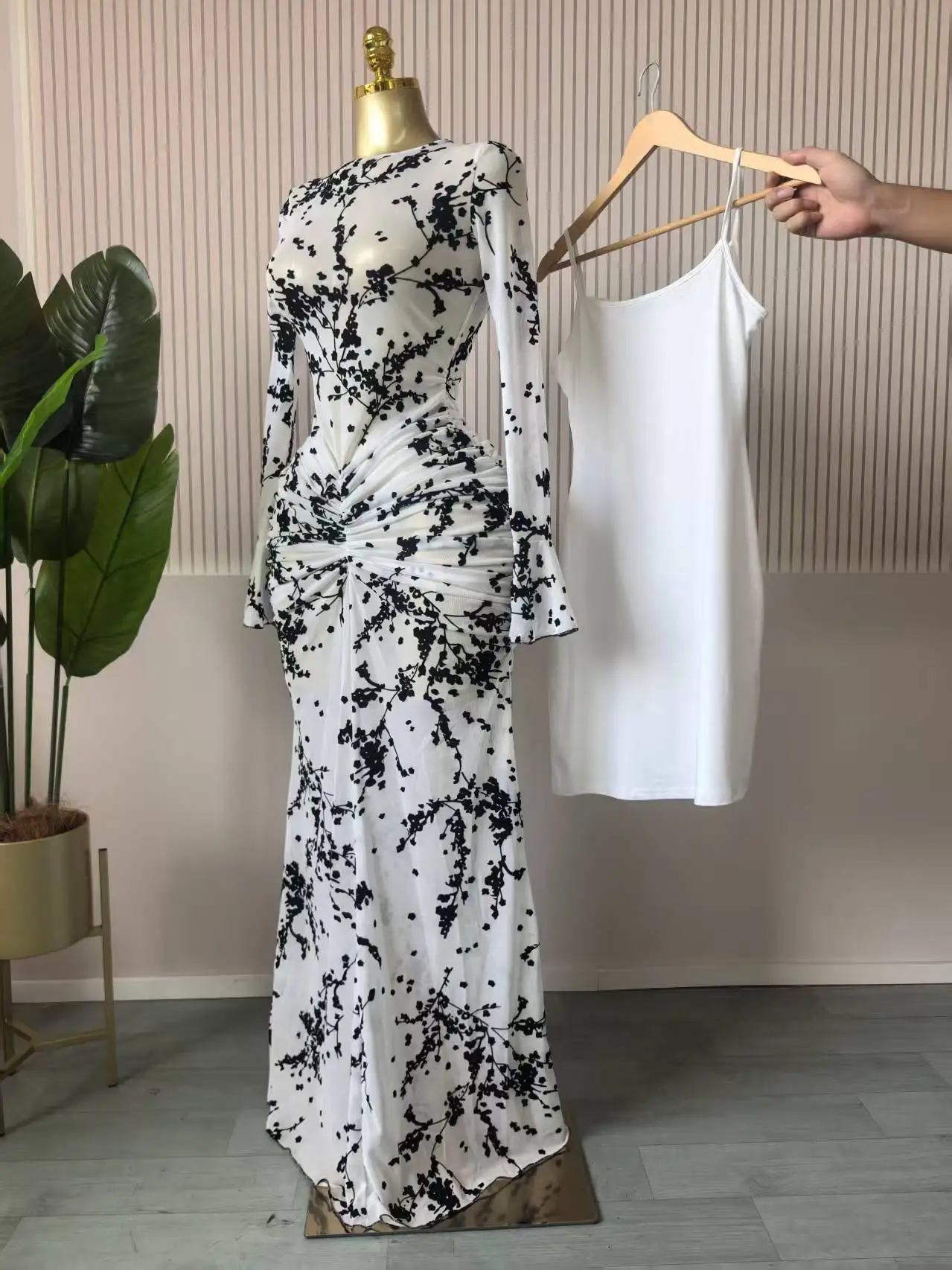 CM.YAYA Women Long Sleeve Ruched Mesh See Though with Lining Bodycon Long Dress 2025 Fall Evening Birthday Sexy Party Dresses CM.YAYA Women Long Sleeve Ruched Mesh See Though with Lining Bodycon Long Dress 2025 Fall Evening Birthday Sexy Party Dresses