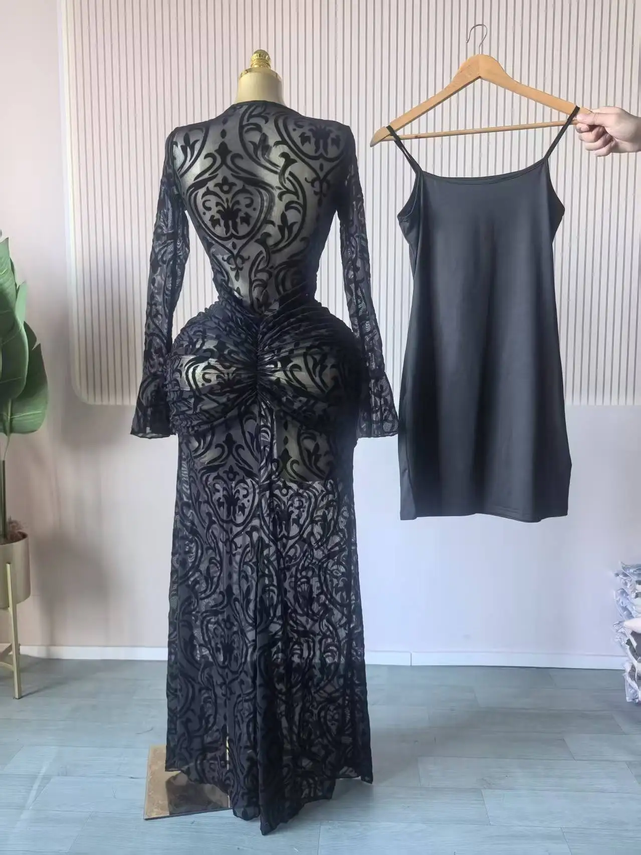 CM.YAYA Women Long Sleeve Ruched Mesh See Though with Lining Bodycon Long Dress 2025 Fall Evening Birthday Sexy Party Dresses CM.YAYA Women Long Sleeve Ruched Mesh See Though with Lining Bodycon Long Dress 2025 Fall Evening Birthday Sexy Party Dresses