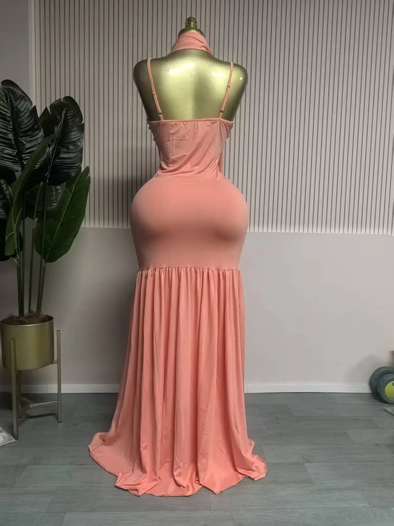 CM.YAYA Women Sleeveless Strap Ruched V-neck Pleated Side Split A-line Midi Maxi Long Dress 2025 Birthday Sexy Party Dresses CM.YAYA Women Sleeveless Strap Ruched V-neck Pleated Side Split A-line Midi Maxi Long Dress 2025 Birthday Sexy Party Dresses