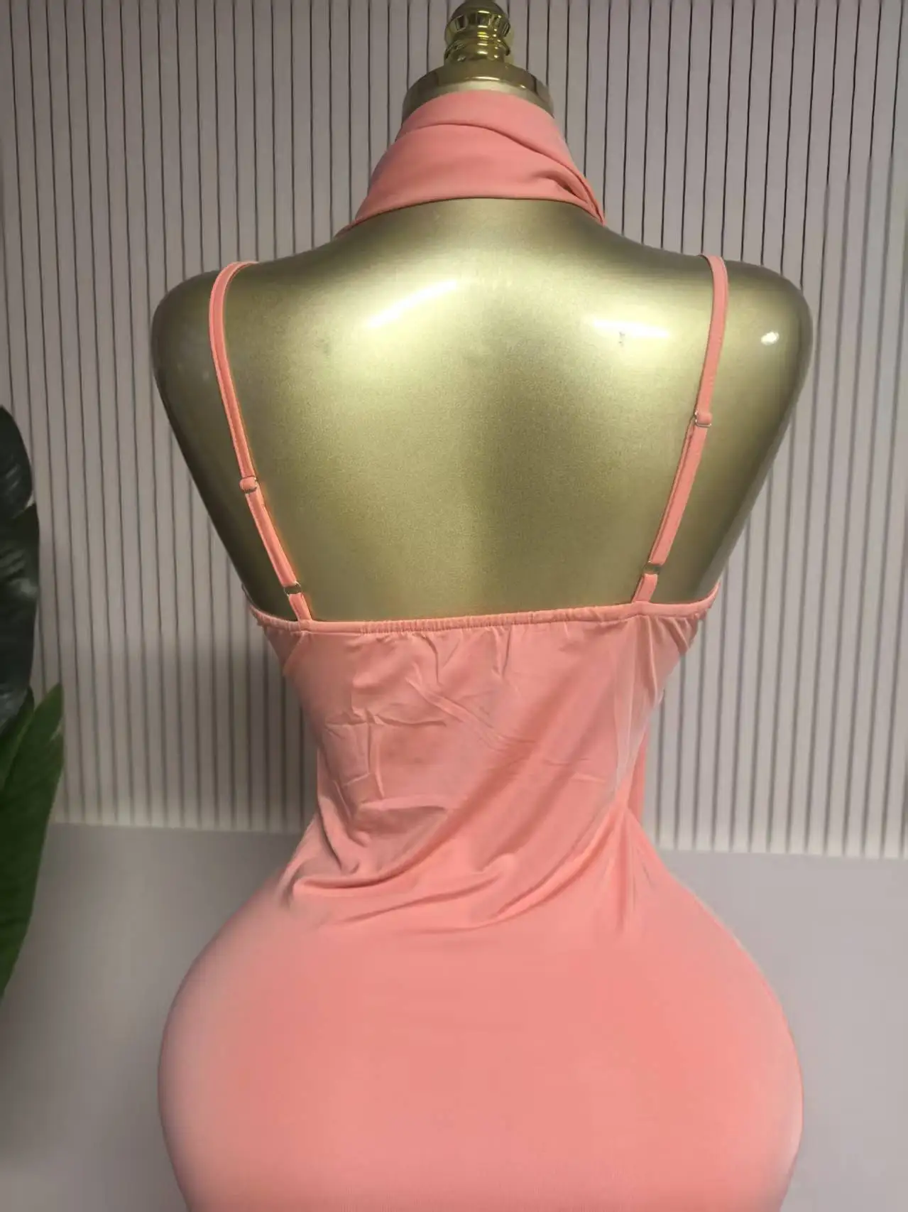 CM.YAYA Women Sleeveless Strap Ruched V-neck Pleated Side Split A-line Midi Maxi Long Dress 2025 Birthday Sexy Party Dresses CM.YAYA Women Sleeveless Strap Ruched V-neck Pleated Side Split A-line Midi Maxi Long Dress 2025 Birthday Sexy Party Dresses