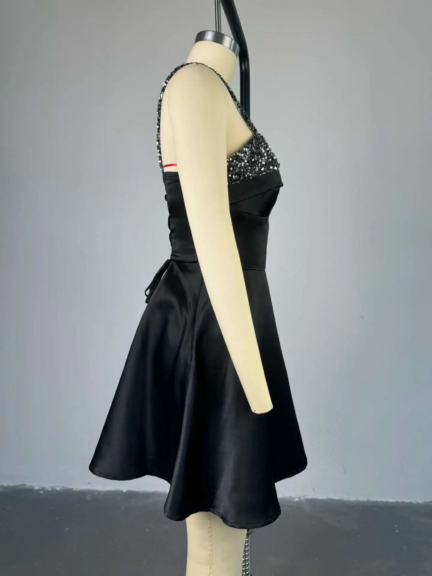 CM.YAYA Women Sequined Splicing Spaghetti Strap Lace Up Back High Waist Big Swing Dress 2025 Evening Sexy Party Dresses Vestidos