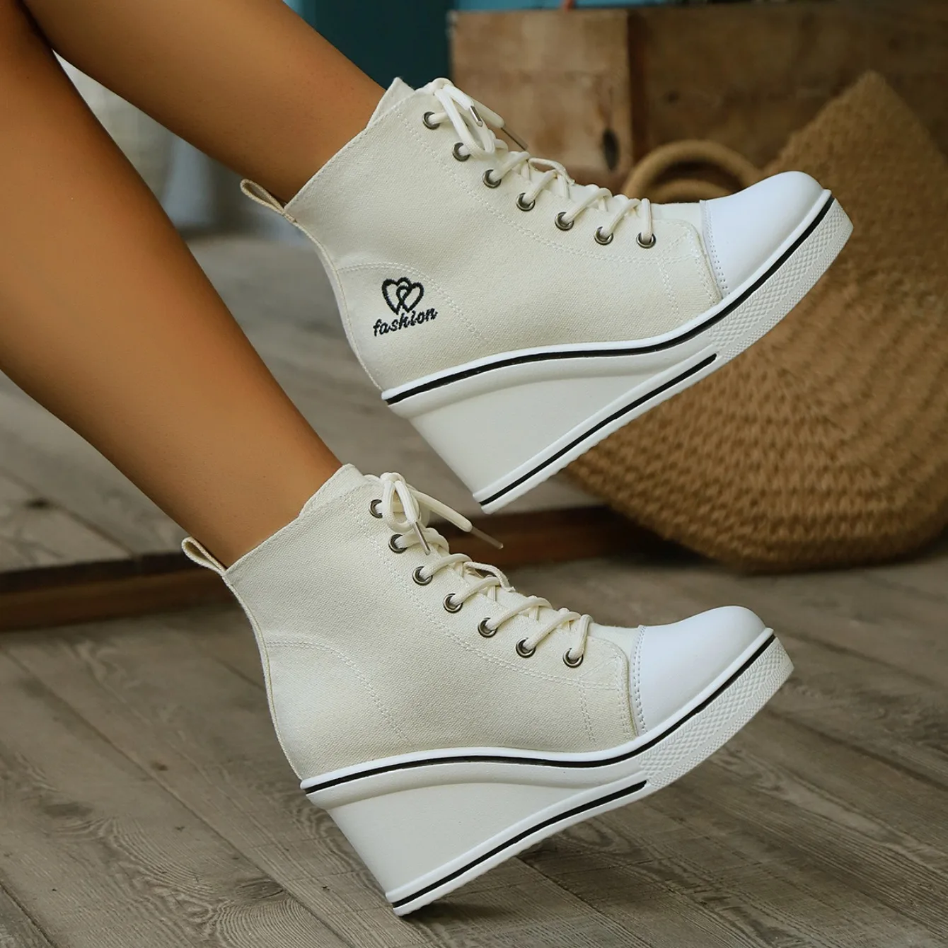 Women Sneakers 2024 New High Tops Wedge Fashion Platform Sneakers Woman Lace Up Height Increase Casual Canvas Shoes for Women