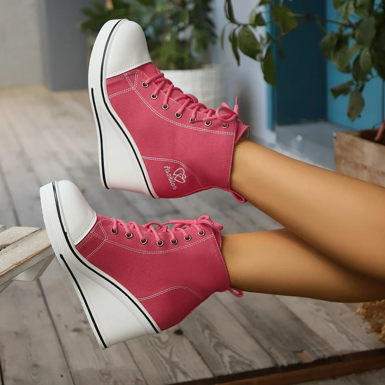 Women Sneakers 2024 New High Tops Wedge Fashion Platform Sneakers Woman Lace Up Height Increase Casual Canvas Shoes for Women