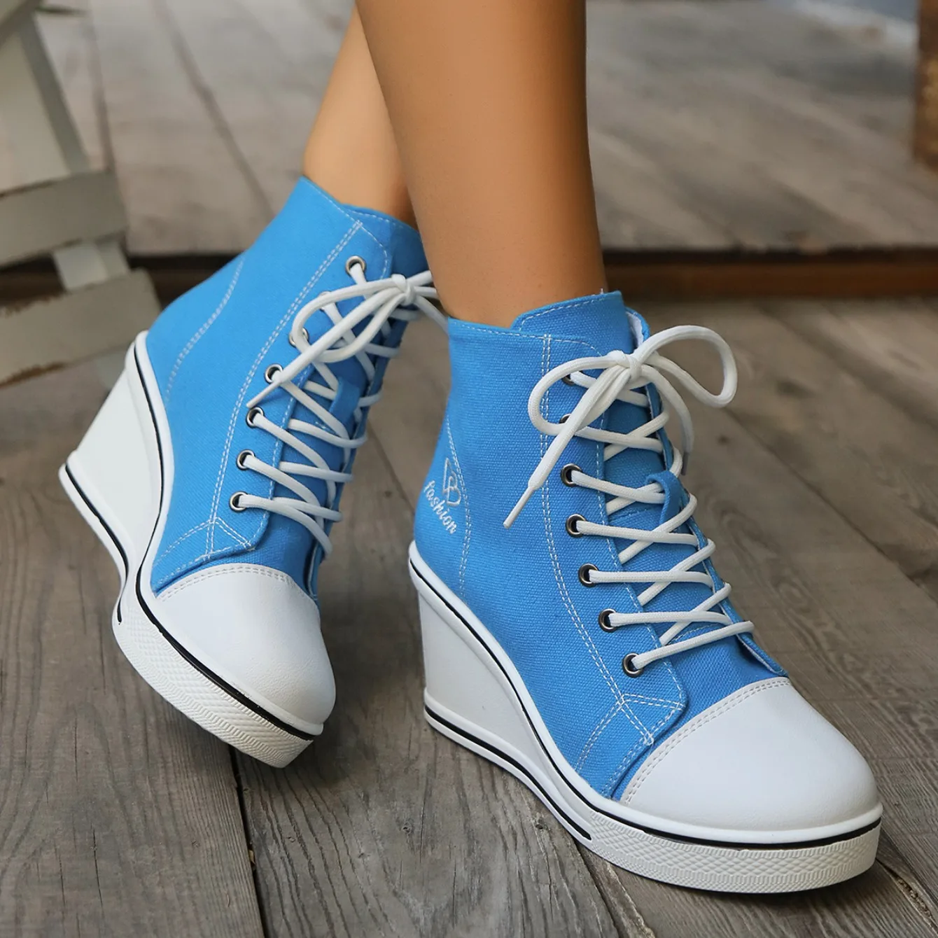 Women Sneakers 2024 New High Tops Wedge Fashion Platform Sneakers Woman Lace Up Height Increase Casual Canvas Shoes for Women