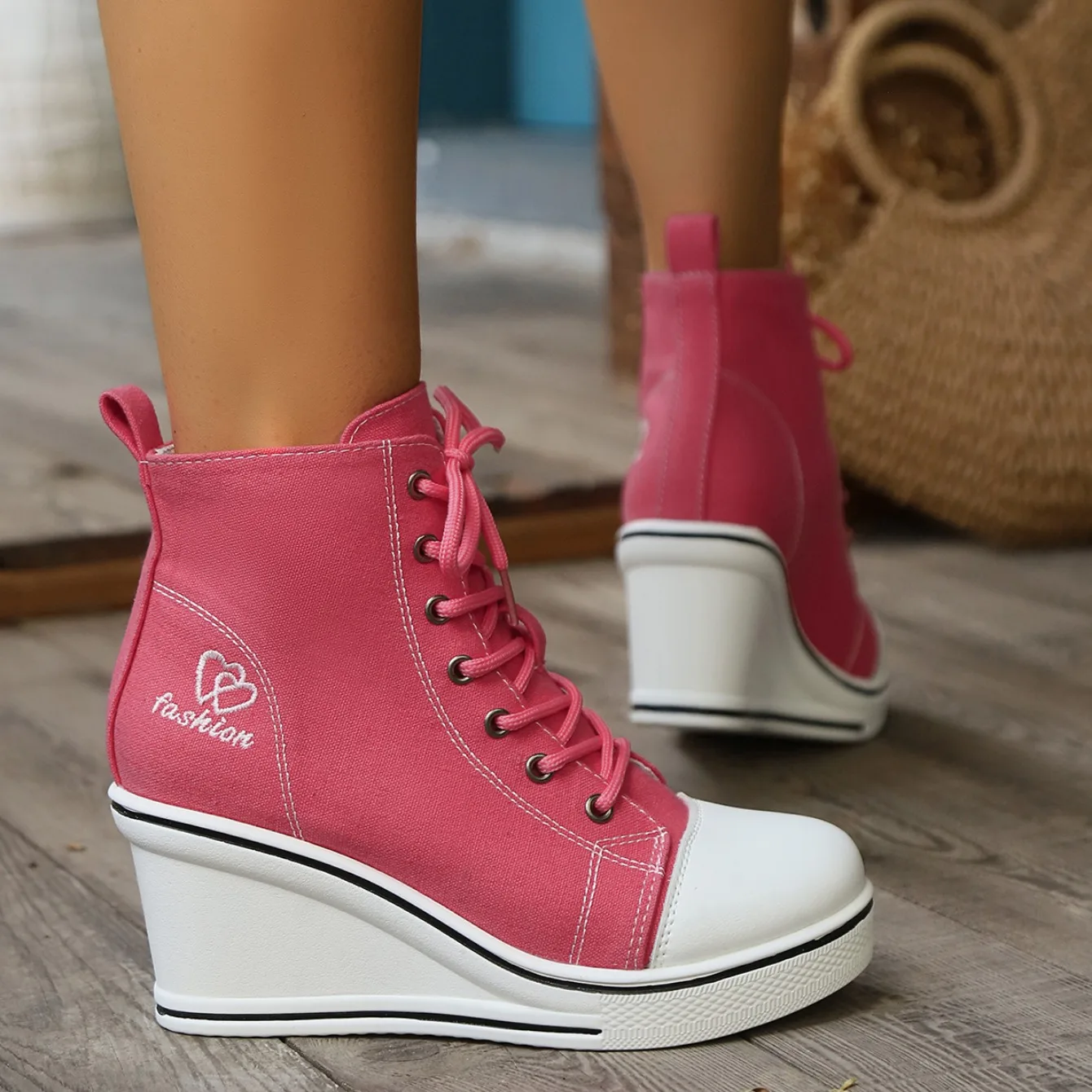 Women Sneakers 2024 New High Tops Wedge Fashion Platform Sneakers Woman Lace Up Height Increase Casual Canvas Shoes for Women