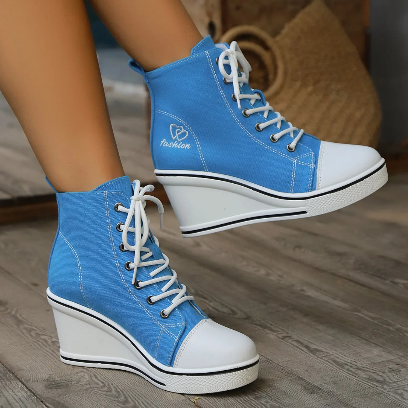 Women Sneakers 2024 New High Tops Wedge Fashion Platform Sneakers Woman Lace Up Height Increase Casual Canvas Shoes for Women