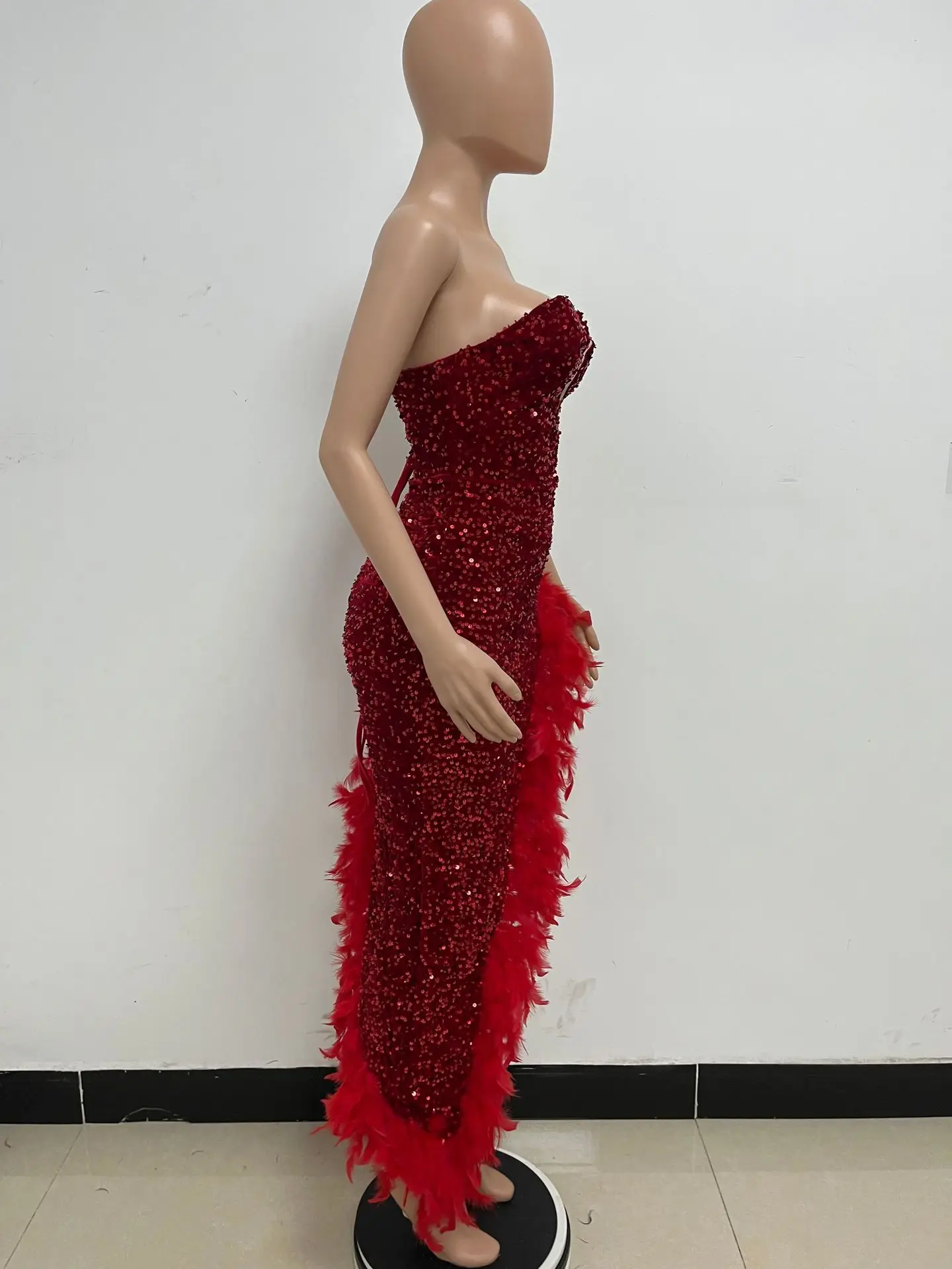 CM.YAYA Women Sequined Strapless Feather High Side Split Strapless Bodycon Midi Maxi Dress Sexy Club Even Party Dresses Vestidos CM.YAYA Women Sequined Strapless Feather High Side Split Strapless Bodycon Midi Maxi Dress Sexy Club Even Party Dresses Vestidos