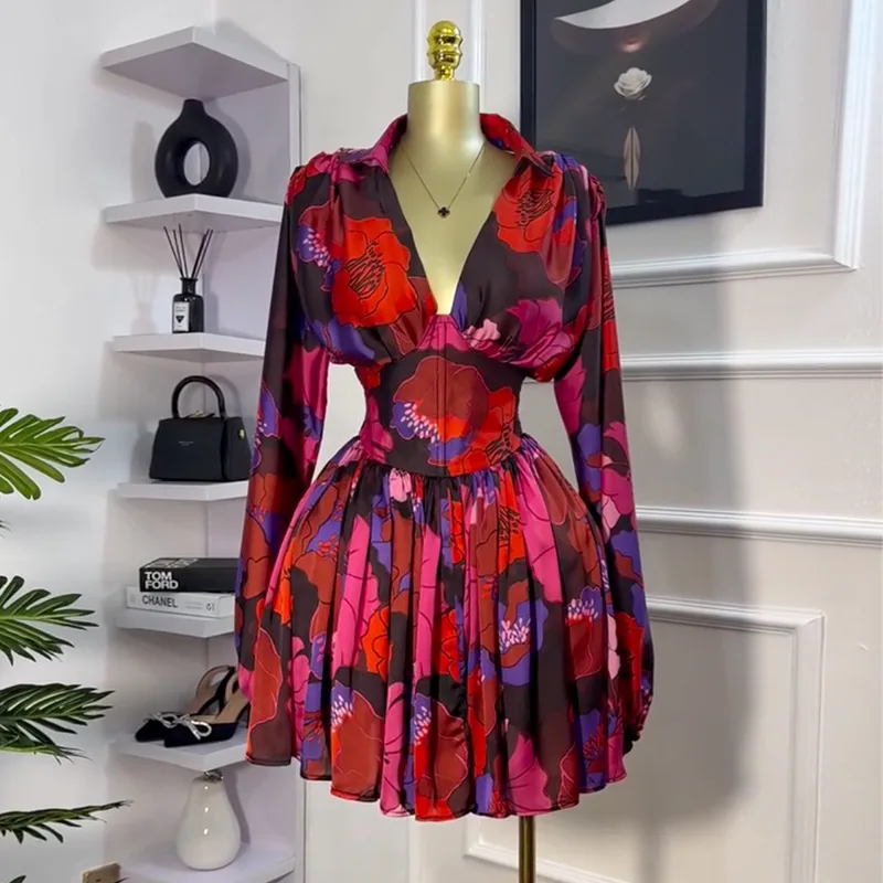 CM.YAYA Women V-neck Long Sleeve Pleated Floral Print Mini Dress Sweet elegant Sexy Birthday Beach Night Party Vestidos Dresses