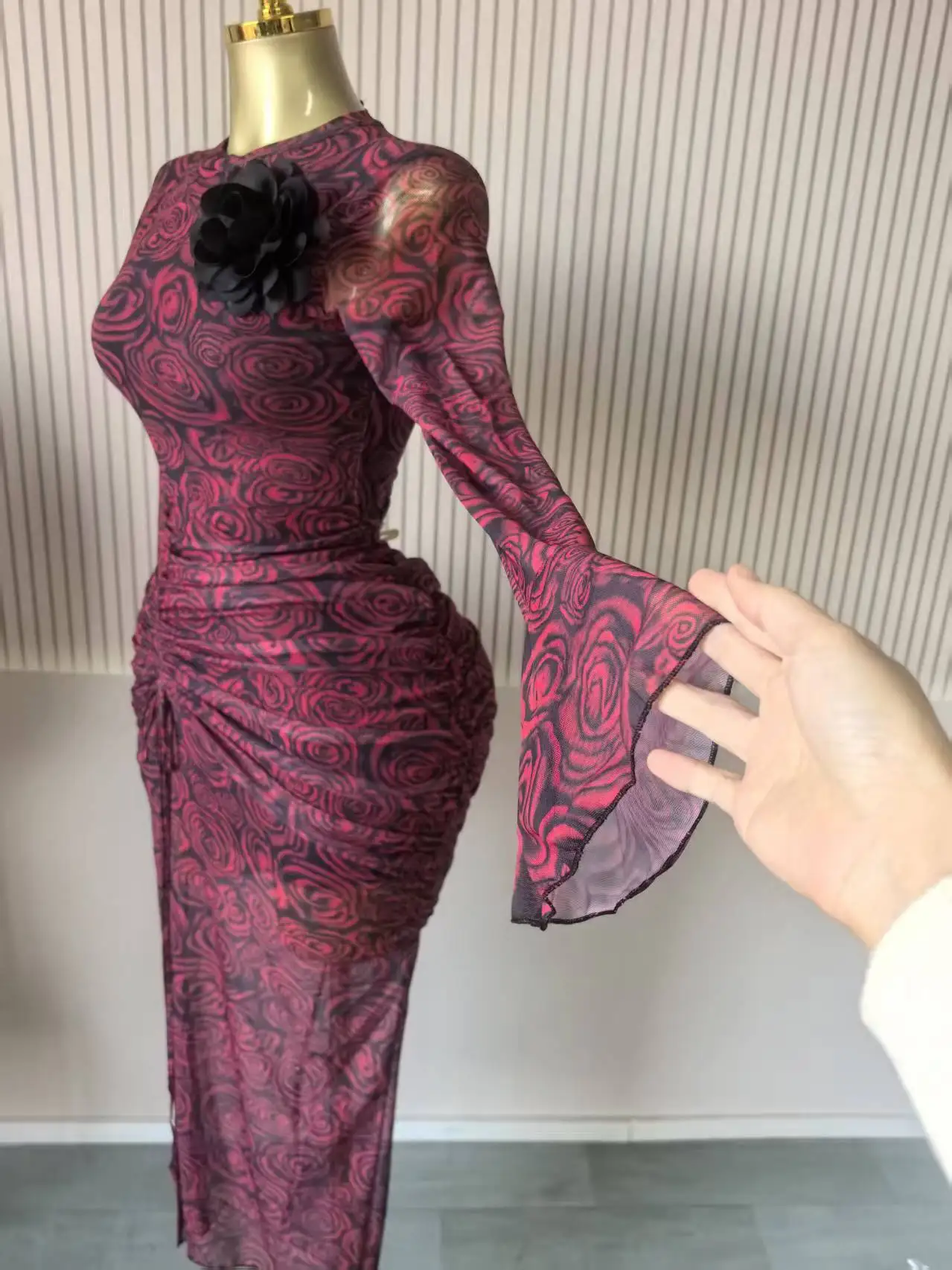 CM.YAYA Women Rose Floral Printed Ruched Stacked Side Split Bodycon Midi Long Maxi Dress Prom Party Education Vacation Dresses CM.YAYA Women Rose Floral Printed Ruched Stacked Side Split Bodycon Midi Long Maxi Dress Prom Party Education Vacation Dresses