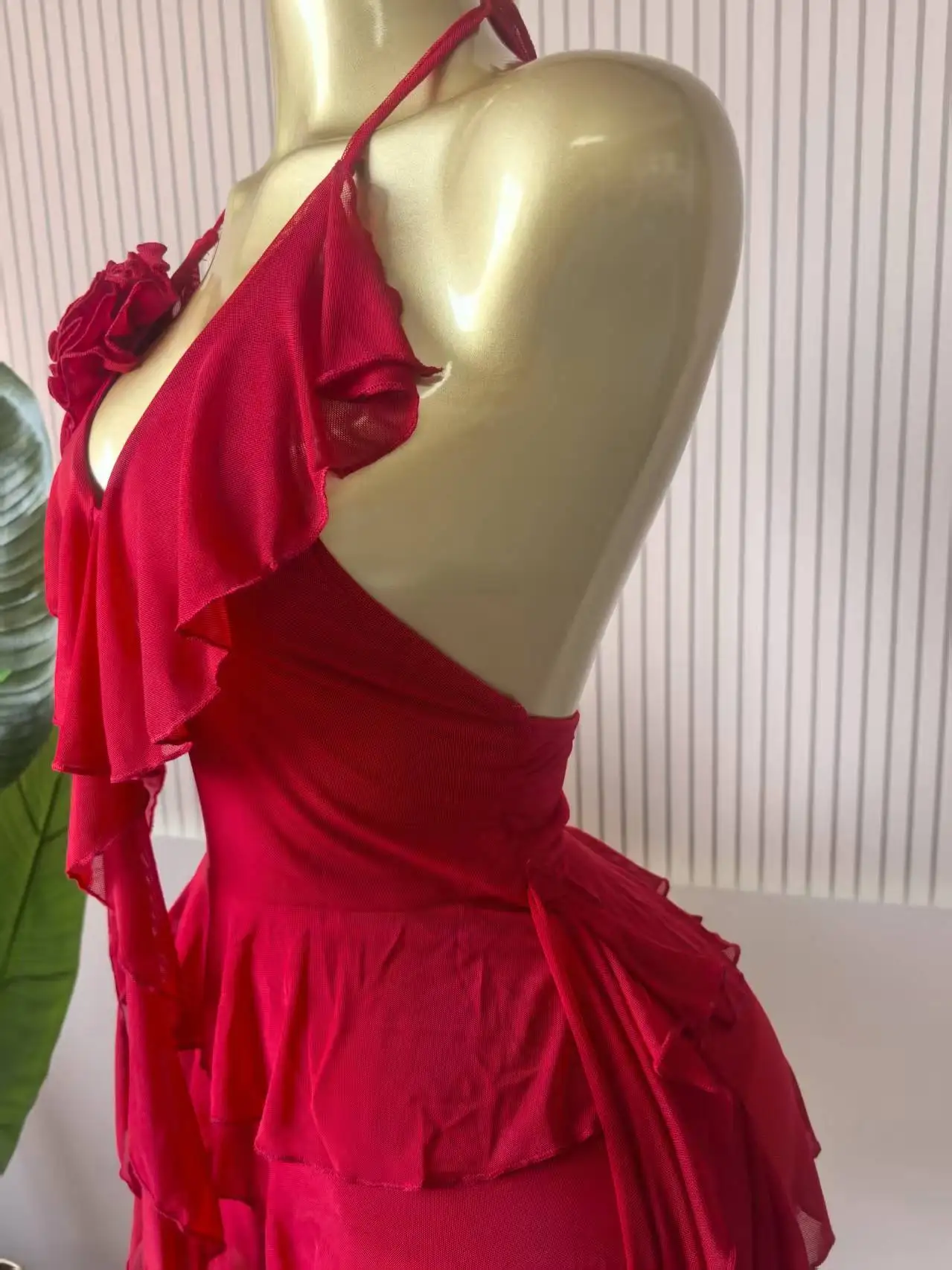 CM.YAYA Women Halter Neck Backless Tierred Ruffles Ball Gown Mini Dress 2025 Beach Holiday Party Birthday Street Sexy Dresses CM.YAYA Women Halter Neck Backless Tierred Ruffles Ball Gown Mini Dress 2025 Beach Holiday Party Birthday Street Sexy Dresses