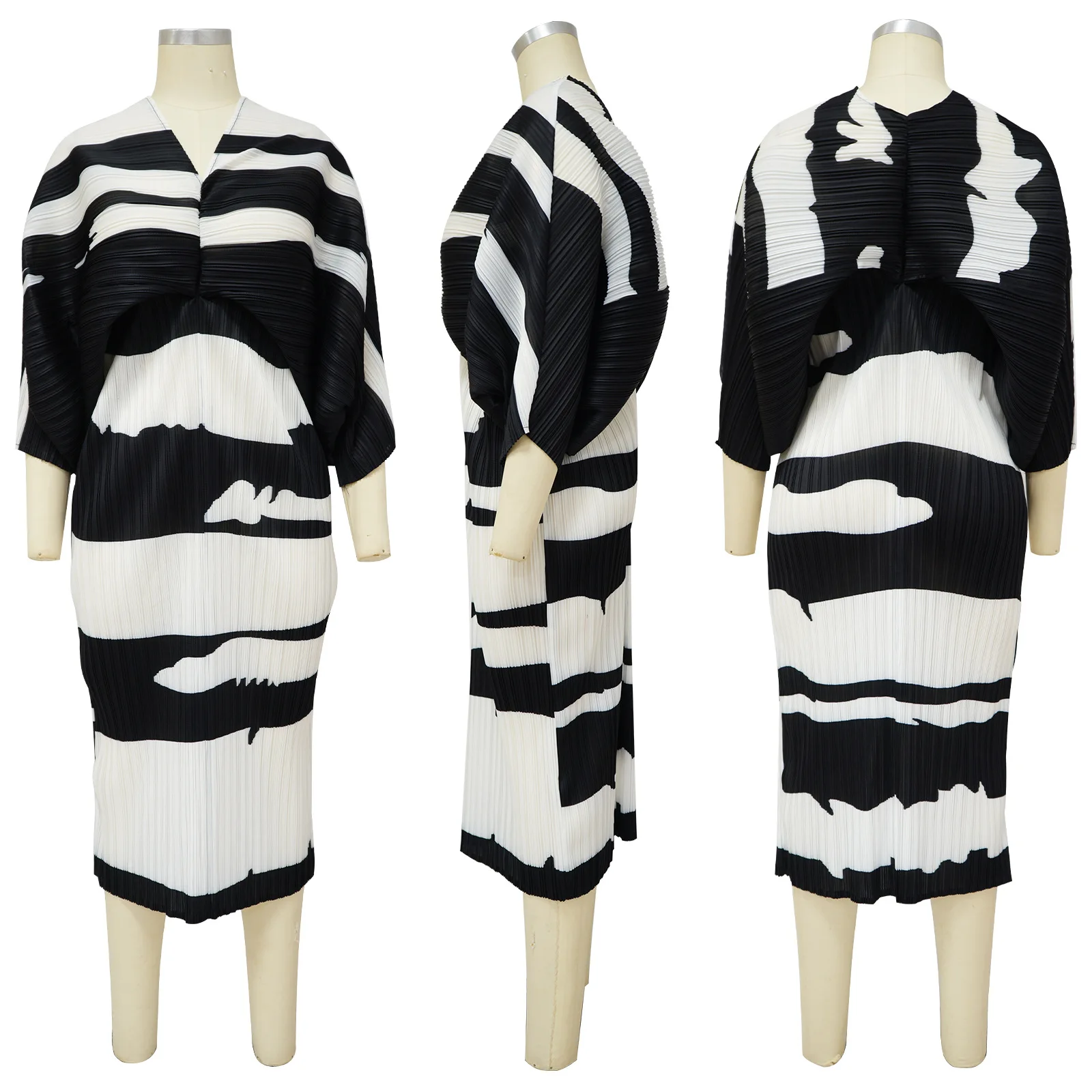 CM.YAYA Elegant Women Pleated Batwing Long Sleeve V-neck Slim Maxi Long Dress INS Fashion Autumn Winter Ruched Dresses Vestidos