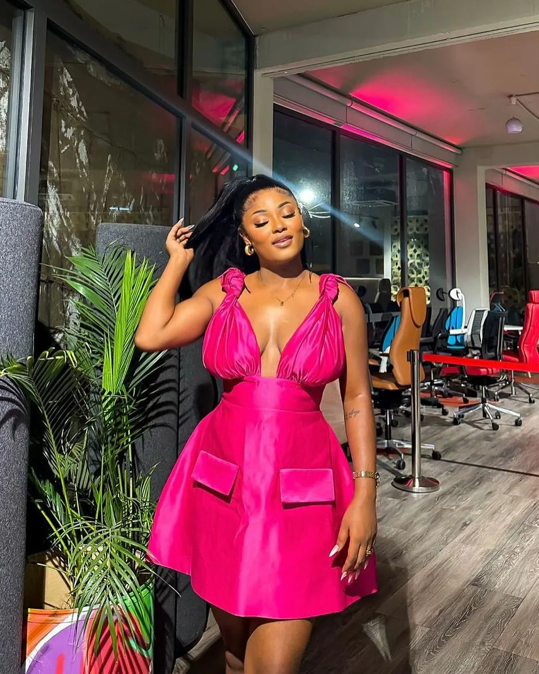 CM.YAYA Summer Women Sleeveless Elegant V-Neck High Waist A-Line Dress Bow Strap Backless Night Club Party Dresses Vestidos