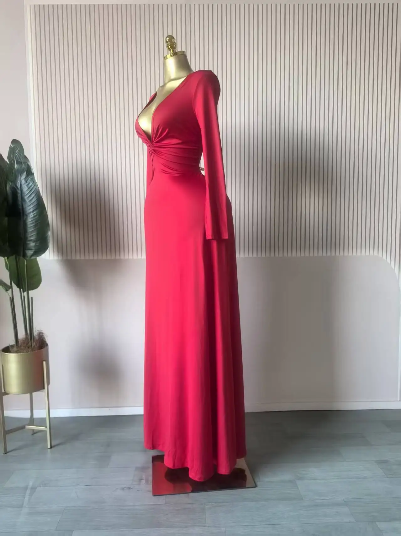 CM.YAYA Women Draped Deep V-neck Fit and Flare Long Maxi Dress 2025 Winter Evening Prom Party Education Vacation Dresses Vestido CM.YAYA Women Draped Deep V-neck Fit and Flare Long Maxi Dress 2025 Winter Evening Prom Party Education Vacation Dresses Vestido