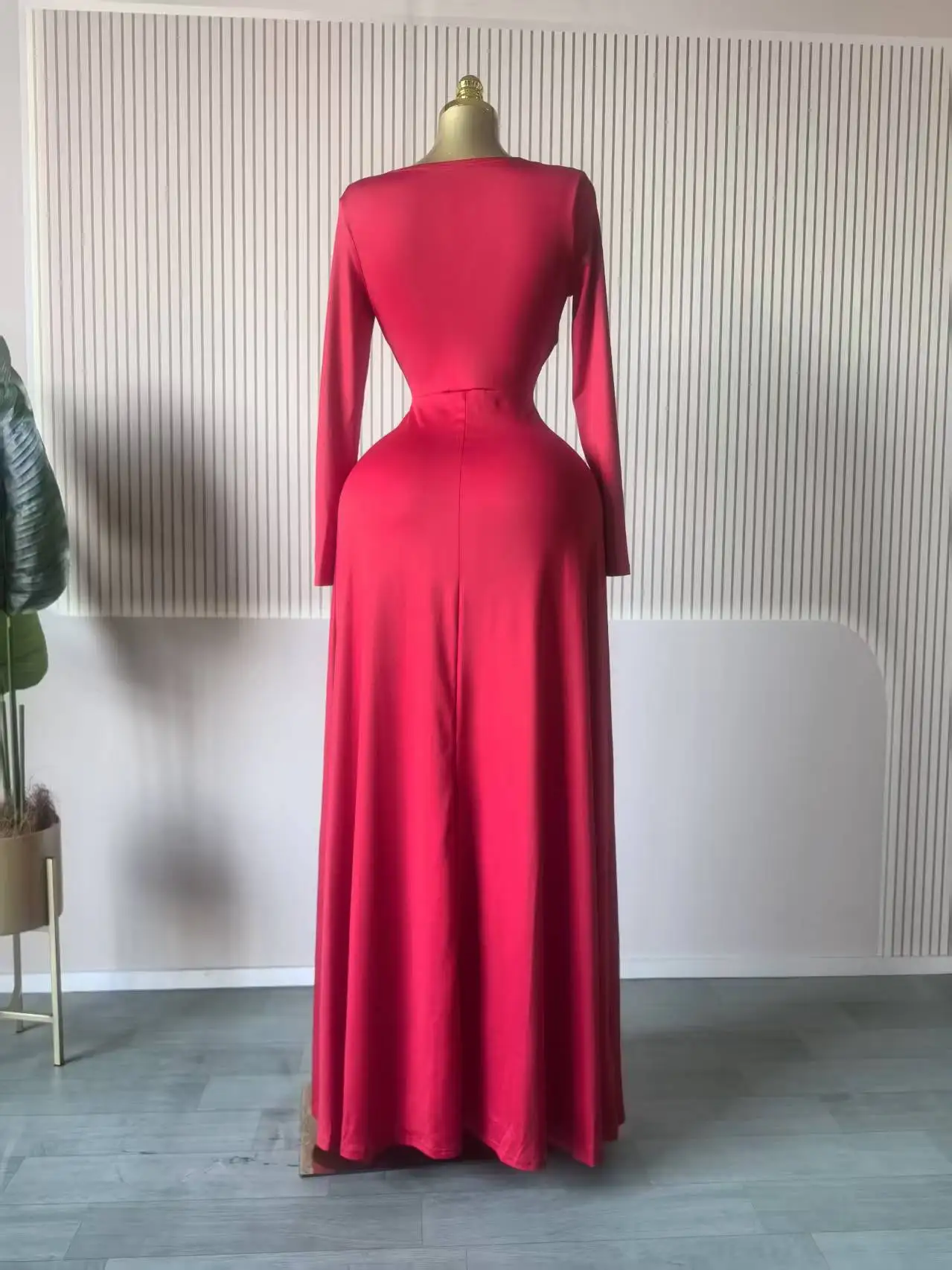 CM.YAYA Women Draped Deep V-neck Fit and Flare Long Maxi Dress 2025 Winter Evening Prom Party Education Vacation Dresses Vestido CM.YAYA Women Draped Deep V-neck Fit and Flare Long Maxi Dress 2025 Winter Evening Prom Party Education Vacation Dresses Vestido