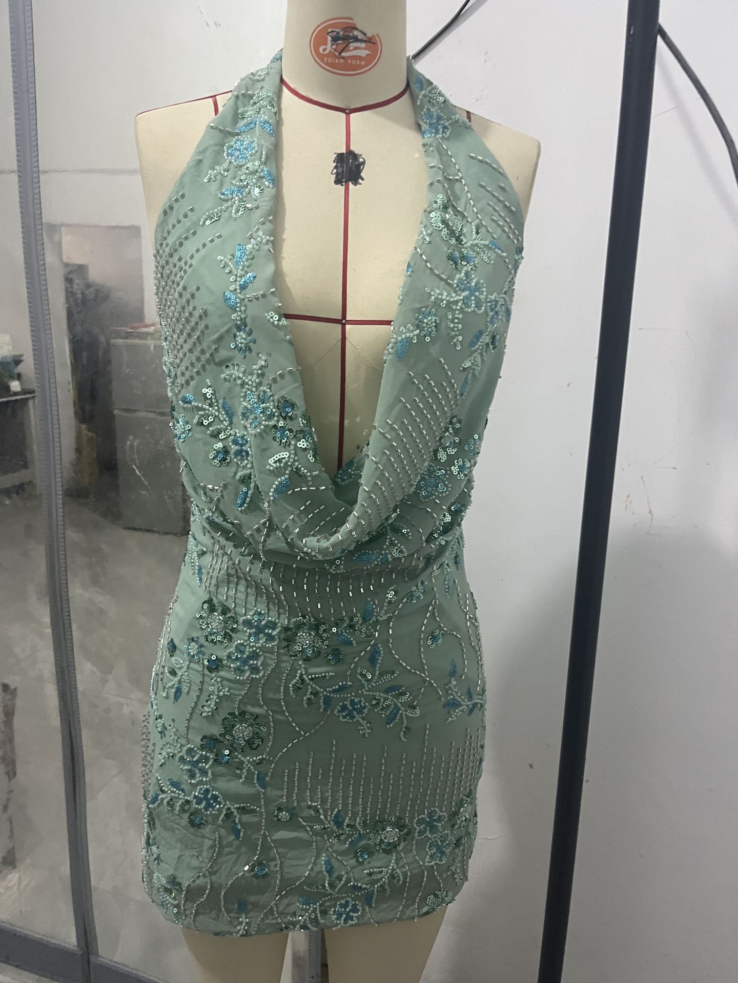 CM.YAYA Women's Sequins Halter Neck Backless Bodycon Midi Maxi Formal Dress 2026 Education Party Cocktail Night Out Mini Dresses CM.YAYA Women's Sequins Halter Neck Backless Bodycon Midi Maxi Formal Dress 2026 Education Party Cocktail Night Out Mini Dresses