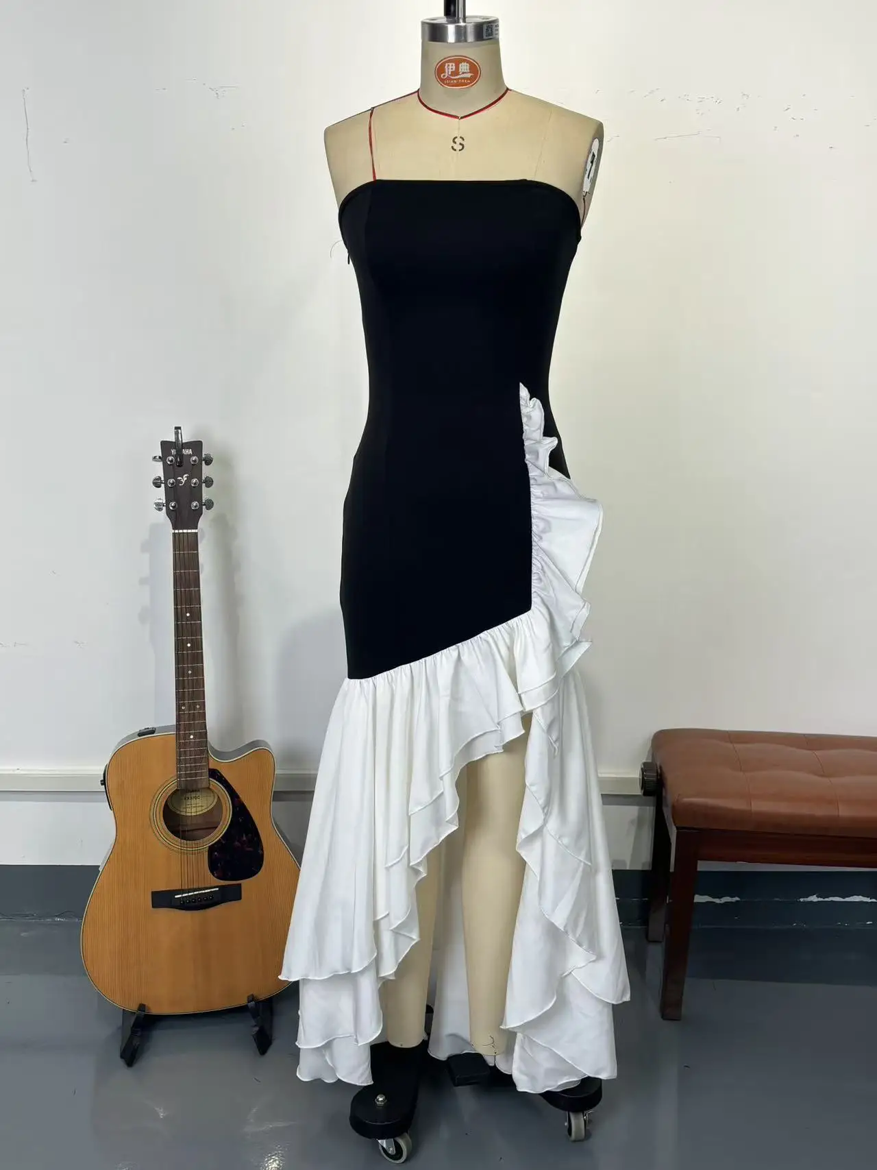 CM.YAYA Women Ruffles Splicing Side Split Asymmetrical Strapless Maxi Dress 2026 Party Education Holiday Long Dresses Vestidos