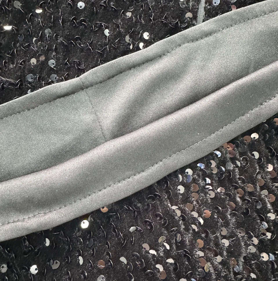 CM.YAYA Women Sequined Feather Mesh Strapless Plunging V-neck Bodycon Midi Dress 2024 Summer Sexy Party Evening Mini Dresses