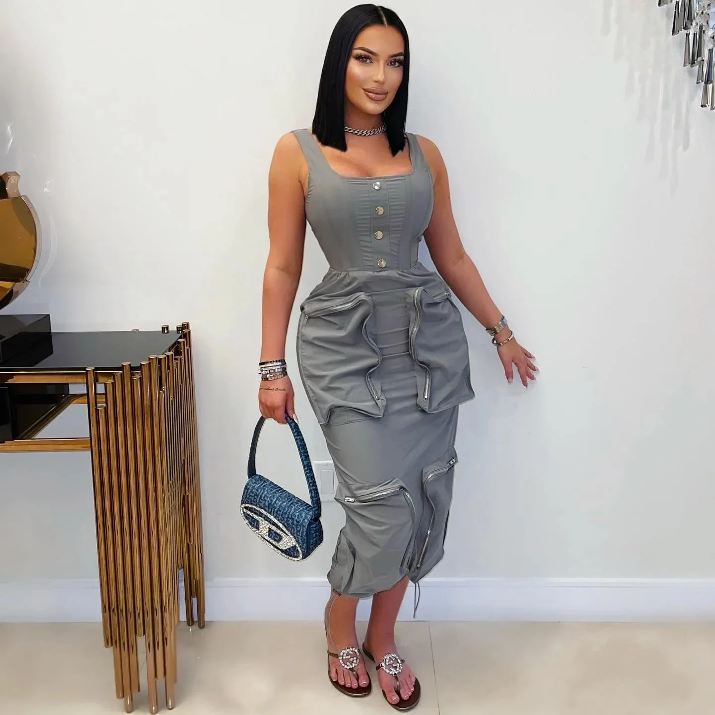 CM.YAYA 2025 Summer O-neck Mult Pockets Cargo Midi Long Dress Women Sleeveless Casual Bodycon Night Club Party Dresses Vestidos