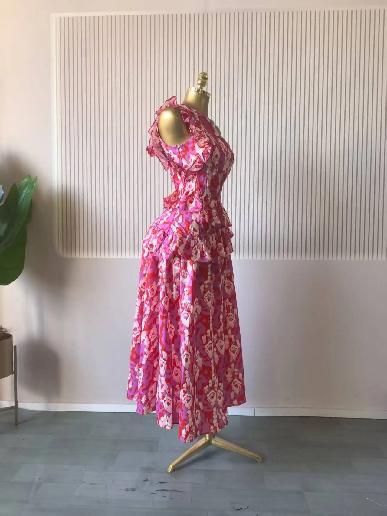 CM.YAYA Women Sleeveless One Shoulder Skew Collar Ruffles Midi Maxi Long Dress Sexy Street Birthday Party Evening Trendy Dresses CM.YAYA Women Sleeveless One Shoulder Skew Collar Ruffles Midi Maxi Long Dress Sexy Street Birthday Party Evening Trendy Dresses