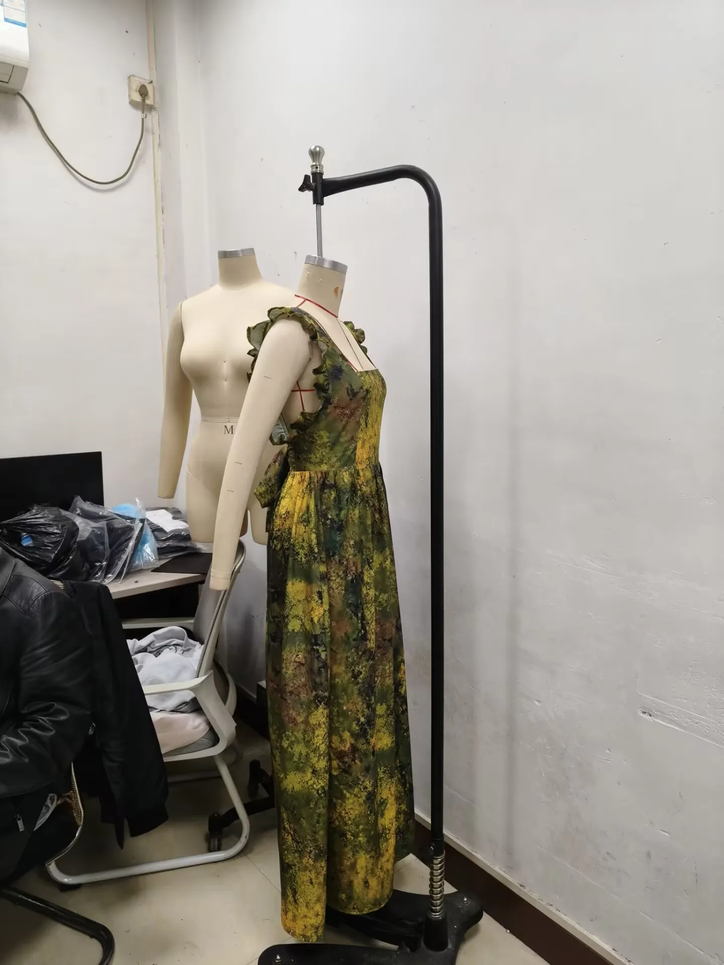 CM.YAYA Elegant Women Tie Dye Print Ruffles Sleeveless Floor-Length Long Dress African Evening Beach Party Birthday Sexy Dresses CM.YAYA Elegant Women Tie Dye Print Ruffles Sleeveless Floor-Length Long Dress African Evening Beach Party Birthday Sexy Dresses