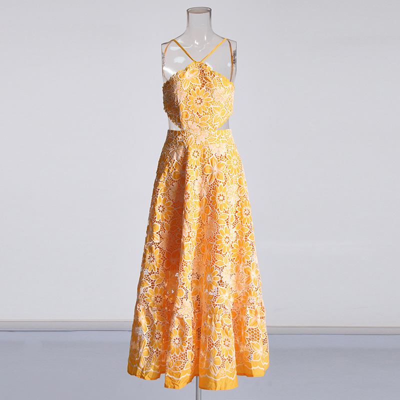 CM.YAYA Women Halter Neck Sleeveless Backless Lace Embroidery Maxi Long Dress Summer Birthday Vacation Beach Holiday Dresses CM.YAYA Women Halter Neck Sleeveless Backless Lace Embroidery Maxi Long Dress Summer Birthday Vacation Beach Holiday Dresses