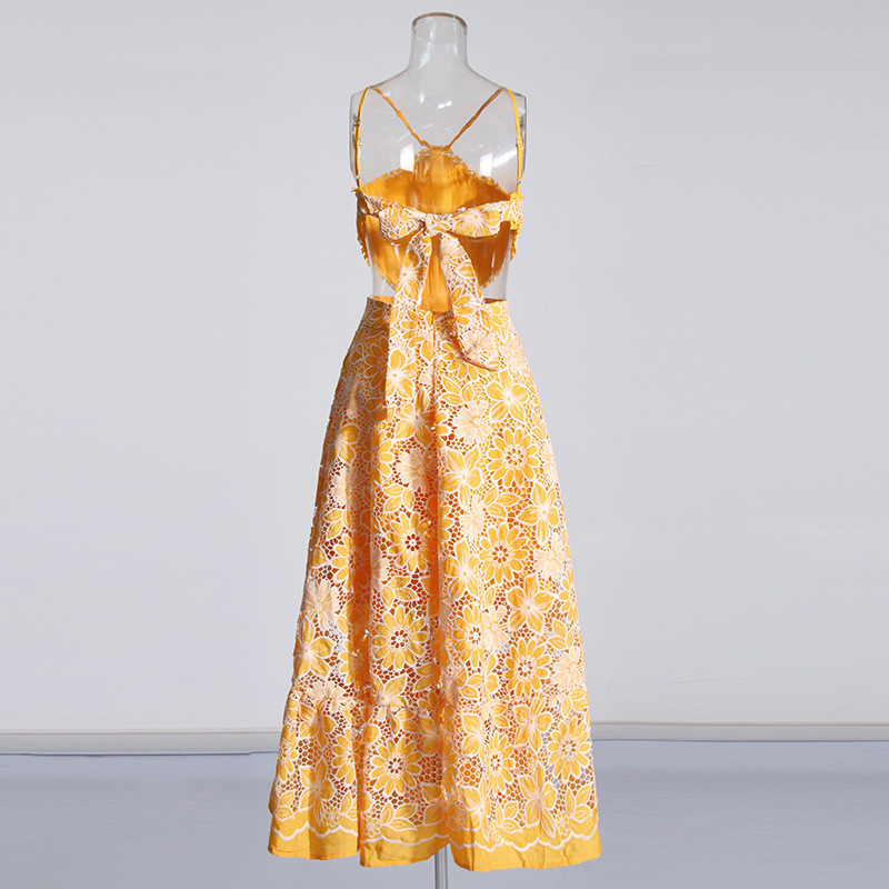 CM.YAYA Women Halter Neck Sleeveless Backless Lace Embroidery Maxi Long Dress Summer Birthday Vacation Beach Holiday Dresses CM.YAYA Women Halter Neck Sleeveless Backless Lace Embroidery Maxi Long Dress Summer Birthday Vacation Beach Holiday Dresses