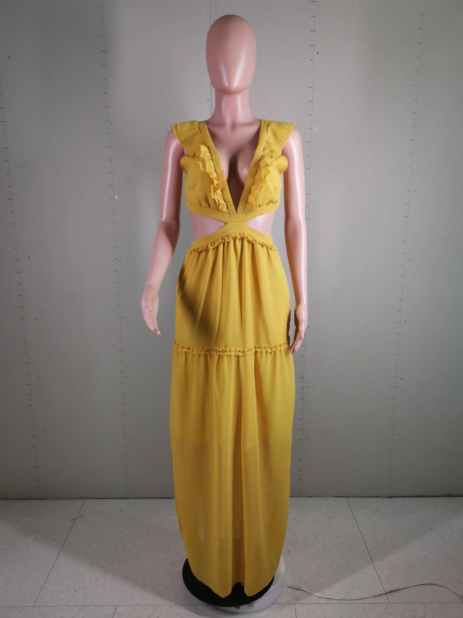 CM.YAYA Summer Women Ruffles V-neck Sleeveless Lace Up Open Back Maxi Long Dress 2022 New Beach Holiday Dresses