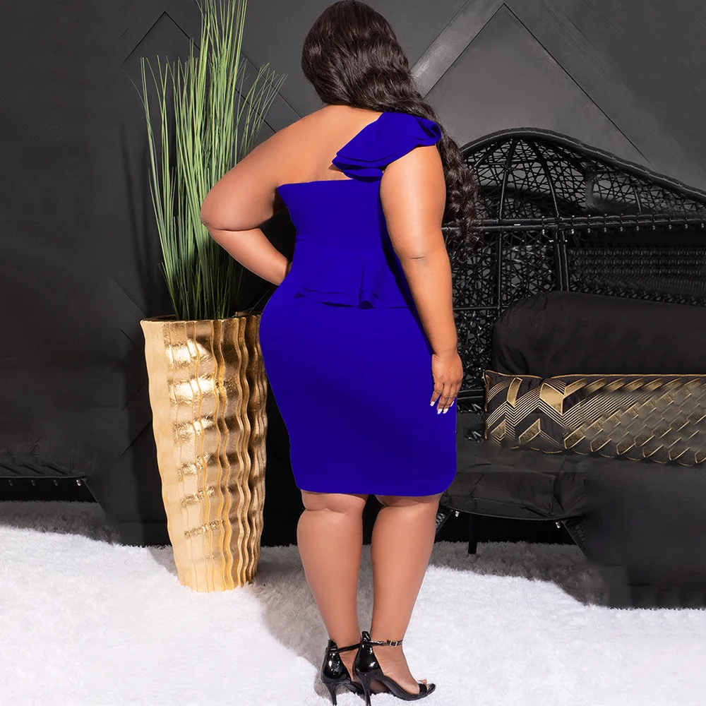 CM.YAYA Plus Size Women Ruffles Shoulder Sleeveless Bodycon Midi Dress 2023 Fashion INS Curve Sexy Party Club Dresses Vestidos