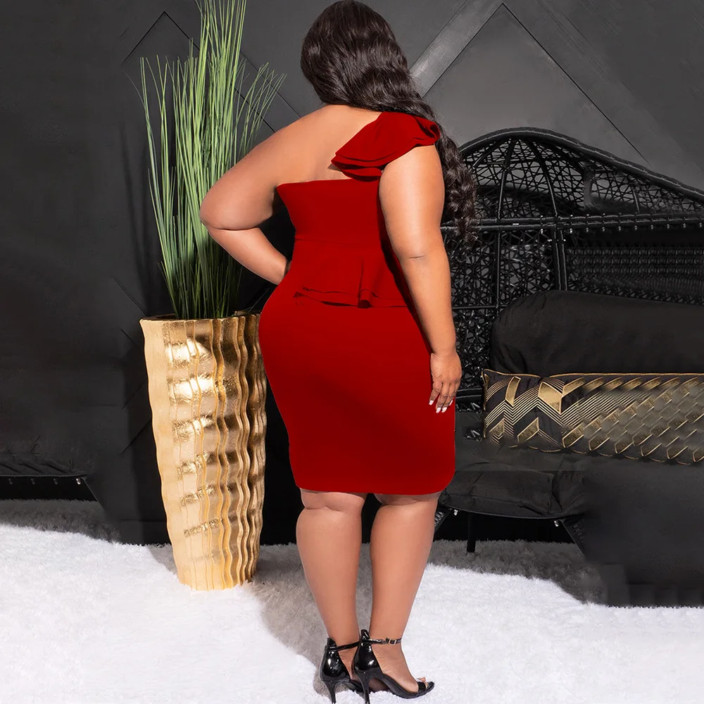 CM.YAYA Plus Size Women Ruffles Shoulder Sleeveless Bodycon Midi Dress 2023 Fashion INS Curve Sexy Party Club Dresses Vestidos