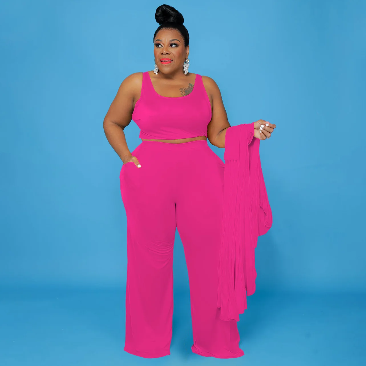 CM.YAYA Plus Size Women Straight Pants Suit + Long Open Stitch Clock + Tank Matching 3-piece Set Outftis Street Curve Tracksuit CM.YAYA Plus Size Women Straight Pants Suit + Long Open Stitch Clock + Tank Matching 3-piece Set Outftis Street Curve Tracksuit