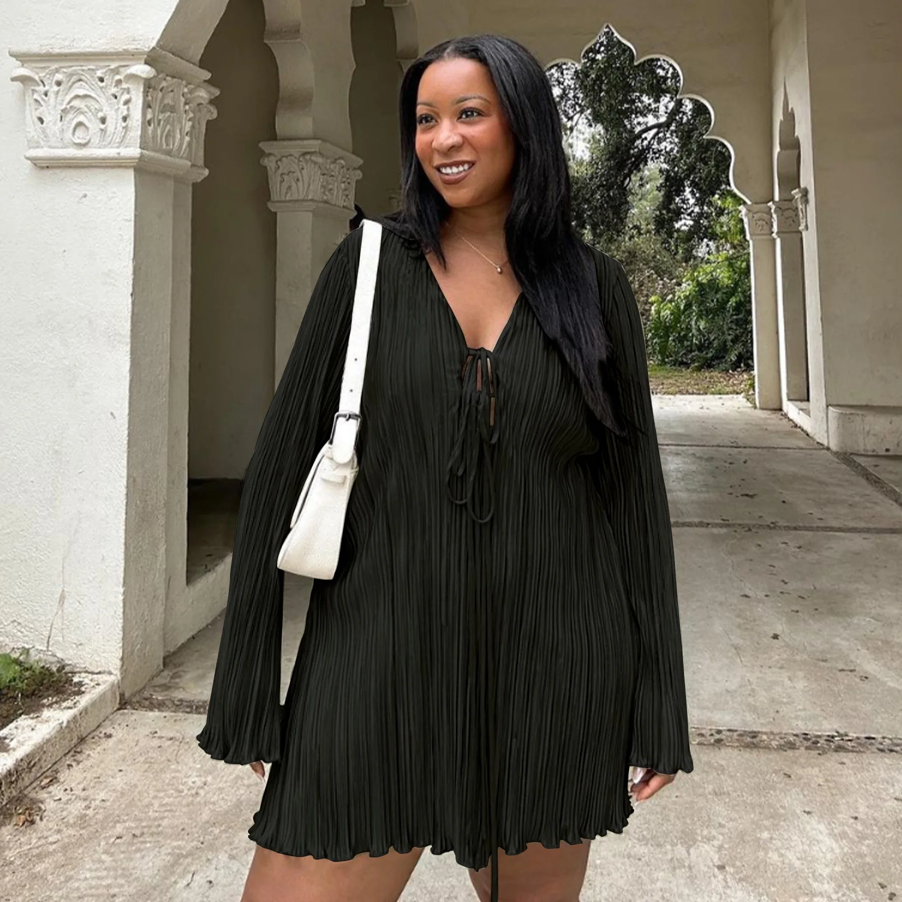 CM.YAYA Long Sleeve Women V-neck Pleated Dress Casual Streetwear Plus Size Mini Dresses 2024 Autumn Slim Party Casual