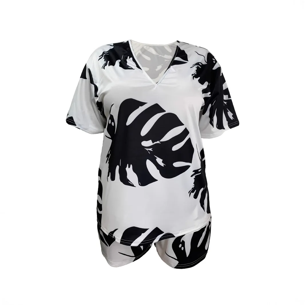 CM.YAYA Plus Size Leaf Printed Women's Set V-neck Short Sleeve T-shirt and Shorts 2025 Summer Two 2 Piece Set Outfit Tracksuit