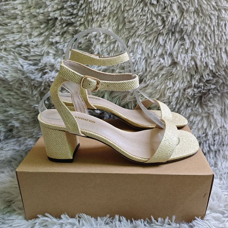 Women's Sandals Silver Gold Summer Open Toe Ankle Strap Comfort Low Block Chunky High Heels Party Dress Sexy Pumps Wedding Shoes Women's Sandals Silver Gold Summer Open Toe Ankle Strap Comfort Low Block Chunky High Heels Party Dress Sexy Pumps Wedding Shoes