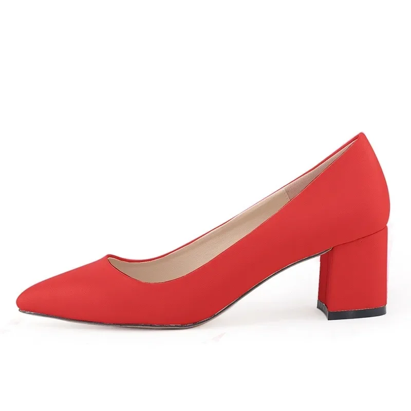 Women Pumps New Style Nude Casual 5cm Low Pointed Toes Thick High Heels Ladies Office Work Black Socialite Party Wedding Shoes Women Pumps New Style Nude Casual 5cm Low Pointed Toes Thick High Heels Ladies Office Work Black Socialite Party Wedding Shoes