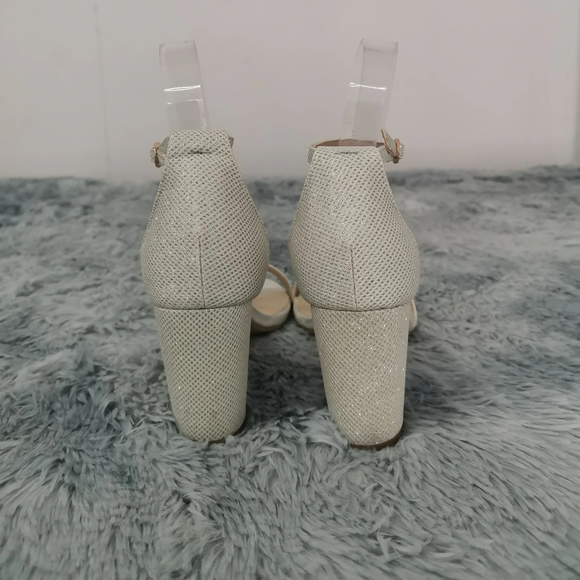 Women Sandals 2026 Summer Fashion Glitter Flash Sexy 8cm Thick High Heels Open Toes Buckle Strap Silver Gold Party Wedding Shoes Women Sandals 2026 Summer Fashion Glitter Flash Sexy 8cm Thick High Heels Open Toes Buckle Strap Silver Gold Party Wedding Shoes